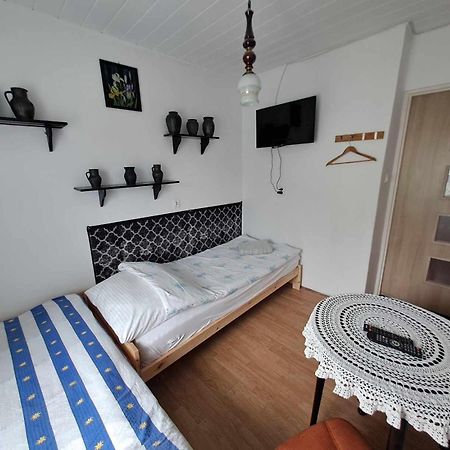Pokoje Goscinne U Marysi Nowy Sacz Exterior photo